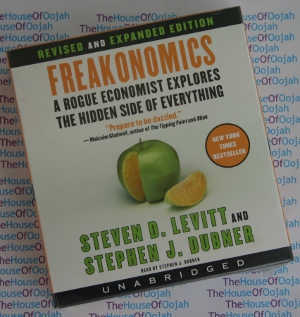 Freakonomics - Steven Levitt and Stephen Dubner - AudioBook CD